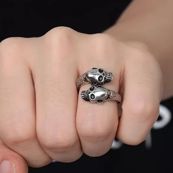COPY - Gothic Skull ring stainless steel Adjustable - Picture 3 of 3